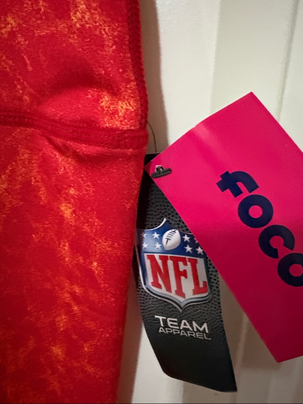 NWT Kansas City Chiefs Red Athletic Leggings - Picture 5 of 11